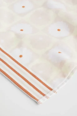 Seed Heritage Beach Towels-Daisy Child Beachtowel Multi