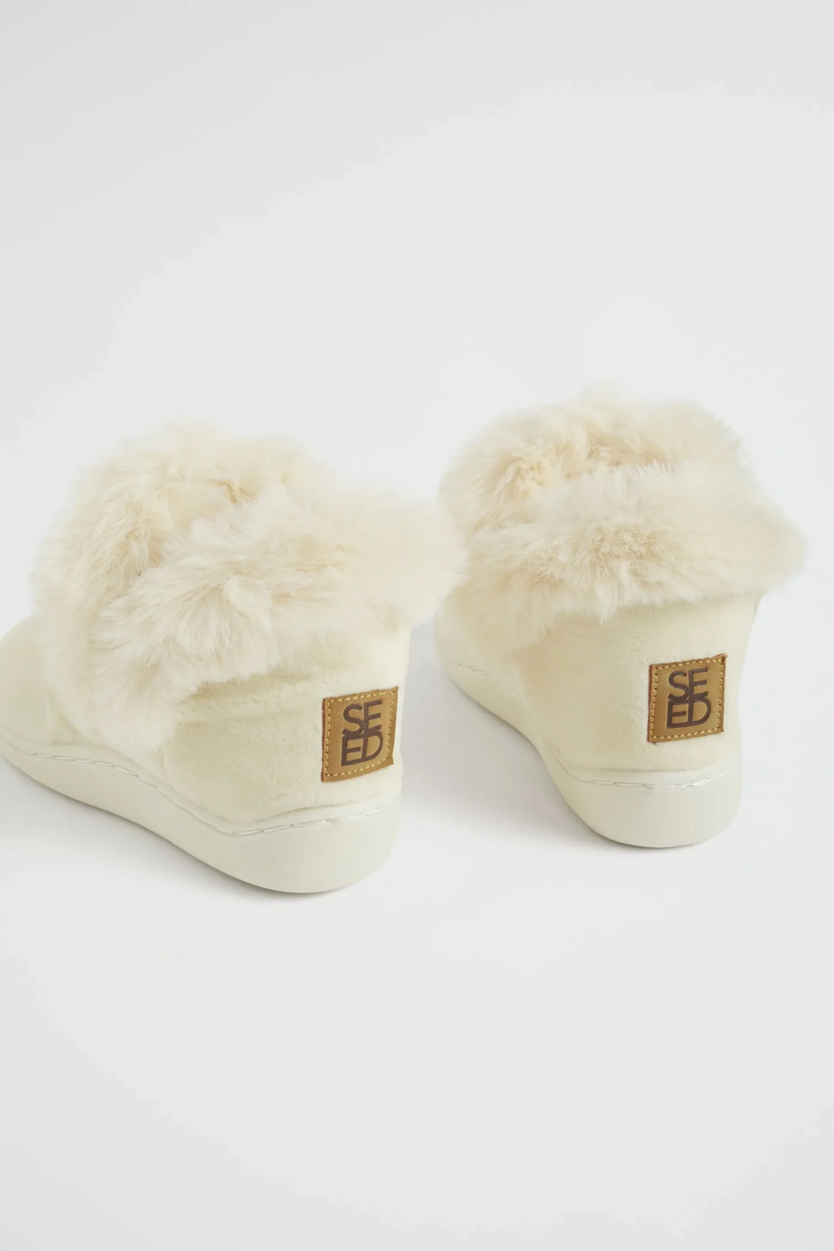 Seed Heritage Slippers-Fluffy House Boot Beige