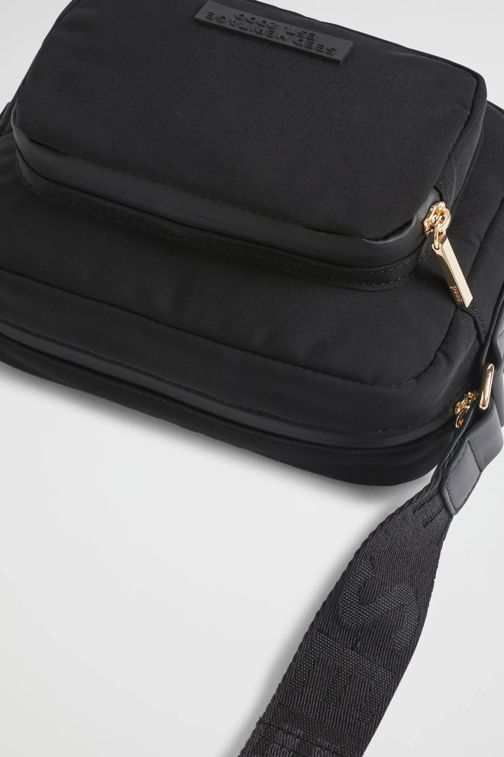 Seed Heritage Cross Body-Heritage Logo Camera Bag Black