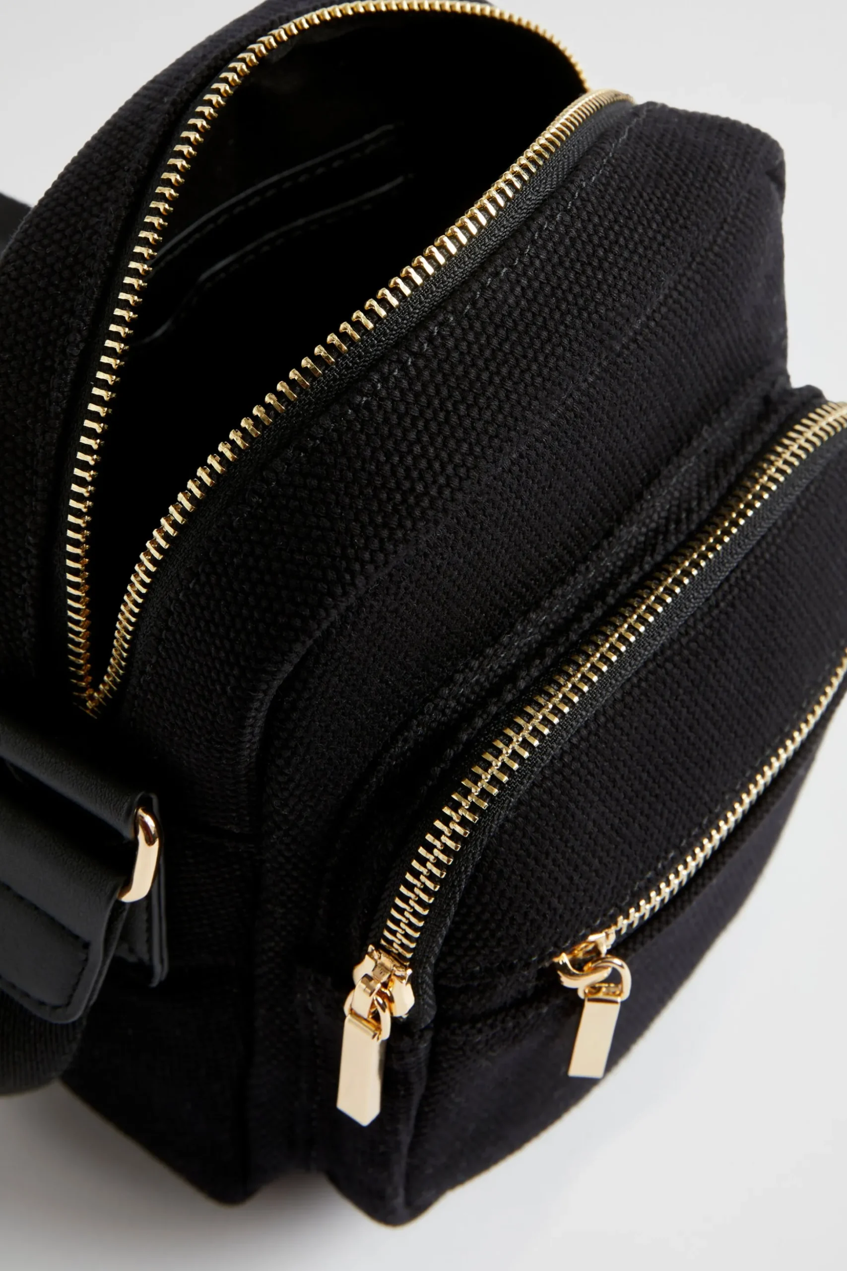 Seed Heritage Cross Body-Logo Camera Bag Black