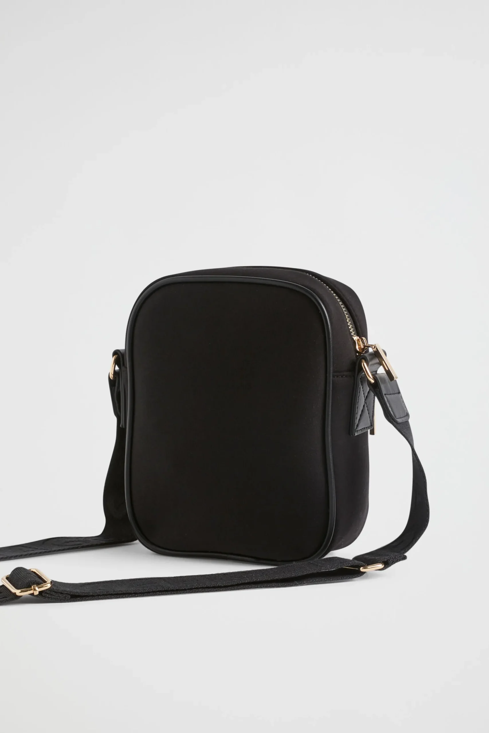 Seed Heritage Cross Body-Logo Jersey Camera Bag Black